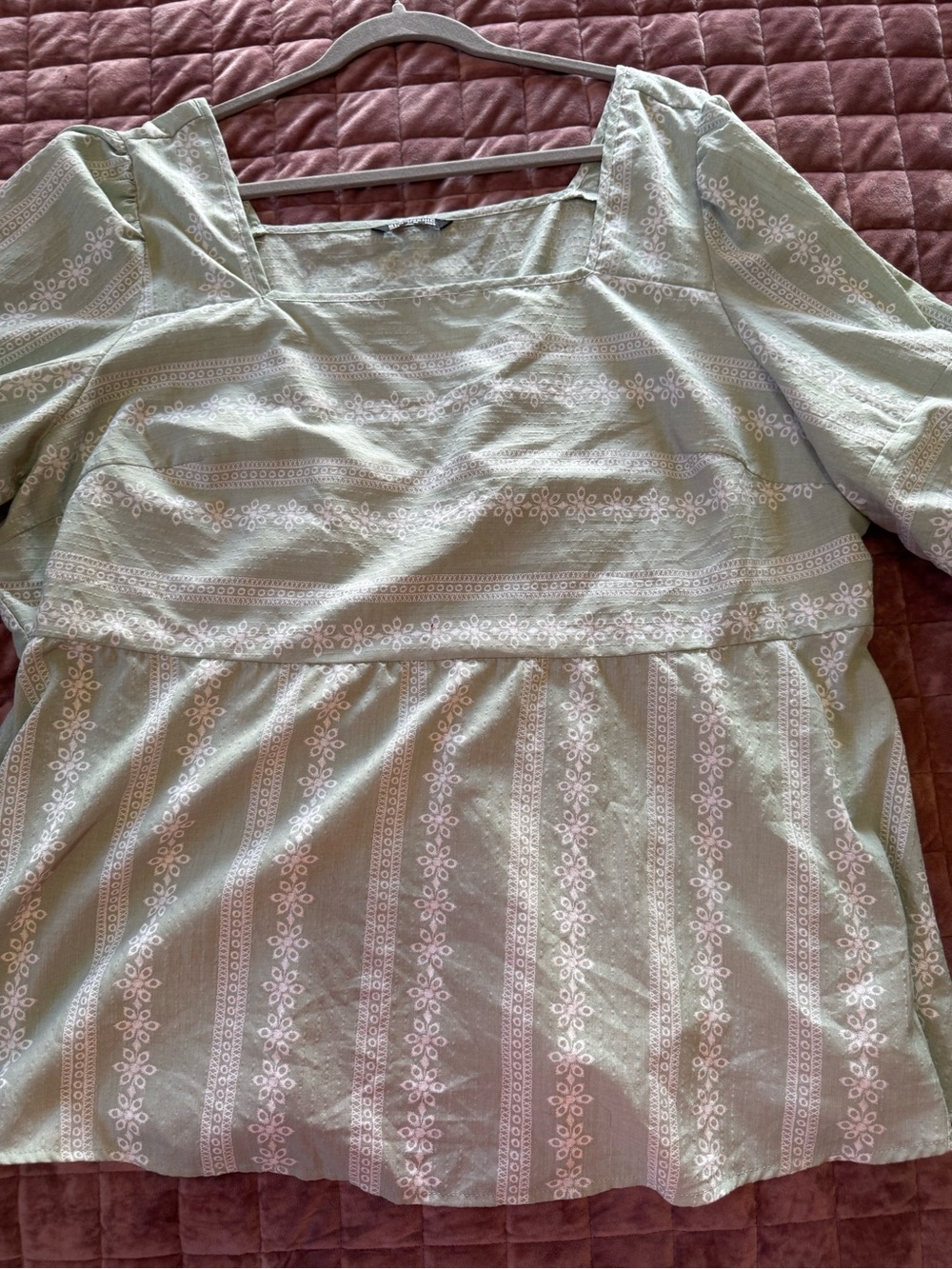BloomChic Size 26 Sage Green Floral Stripe Square Neck Peplum Blouse